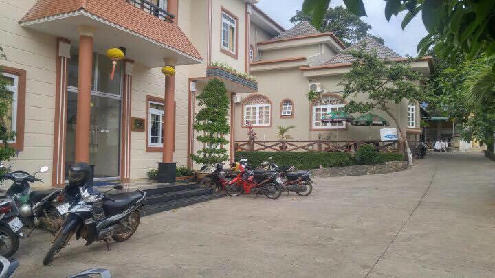 Khoa Dat Hotel Di Linh Exterior photo