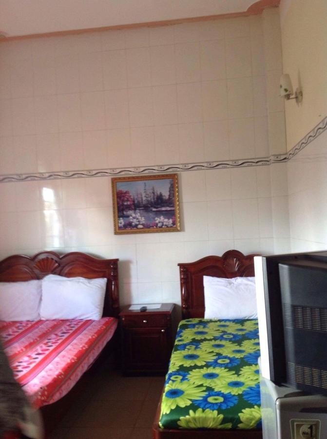 Khoa Dat Hotel Di Linh Exterior photo